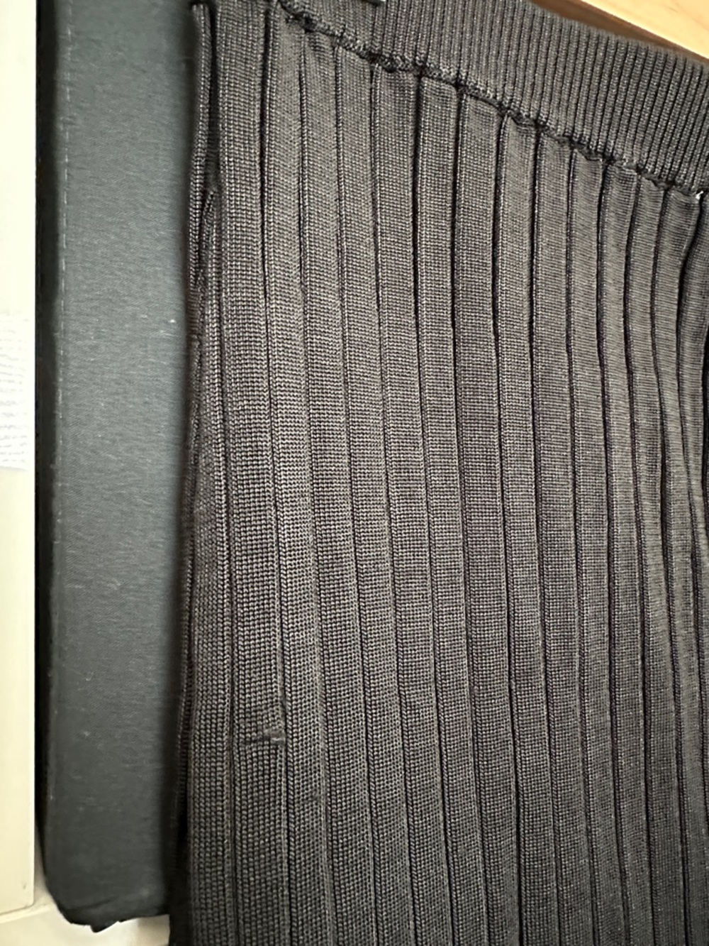 House of Harlow 1960 Ribbed Crop Top & Skirt Set - Picture 5 of 8